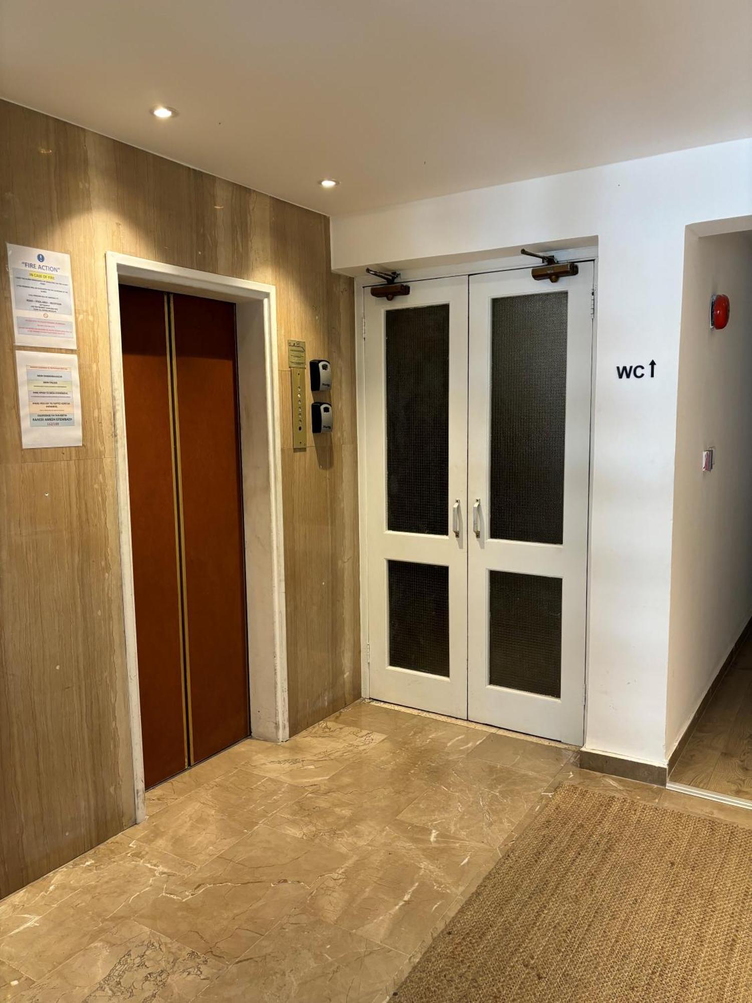 Sunflower Hotel Apartments Larnaca Dış mekan fotoğraf