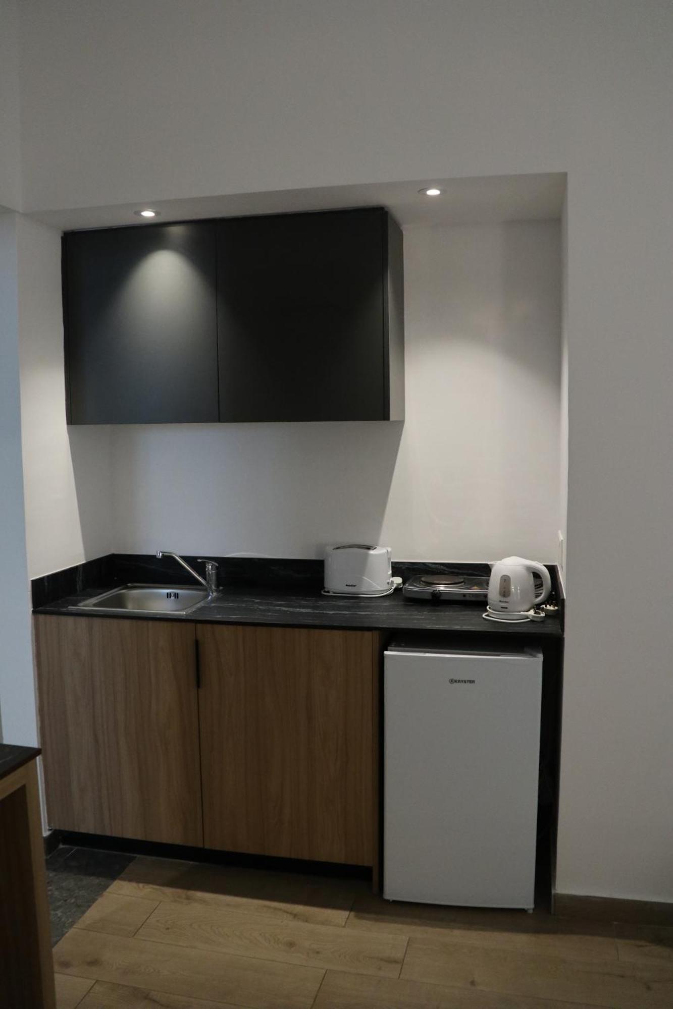 Sunflower Hotel Apartments Larnaca Dış mekan fotoğraf