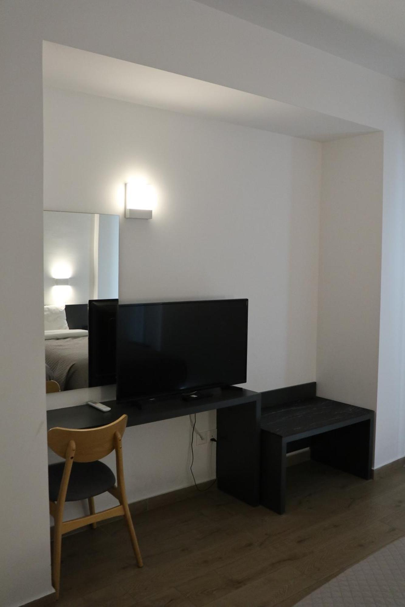 Sunflower Hotel Apartments Larnaca Dış mekan fotoğraf