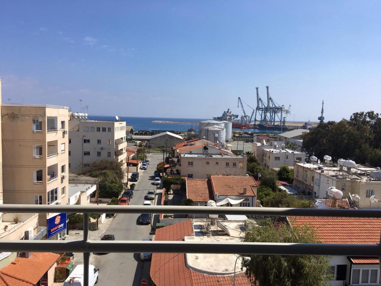 Sunflower Hotel Apartments Larnaca Dış mekan fotoğraf